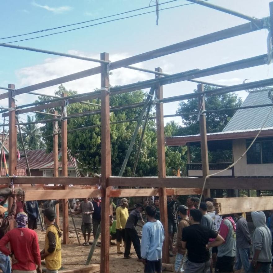 Mappatettong Bola Sebuah Tradisi Yang Melekat Dimasyarakat Bugis