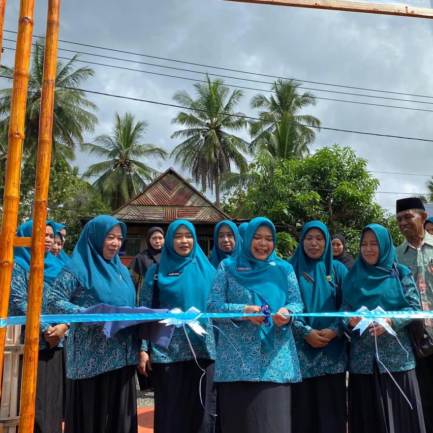 Launching Rumah Gizi Serasi Desa Mario oleh Ketua TP PKK Kabupaten Wajo